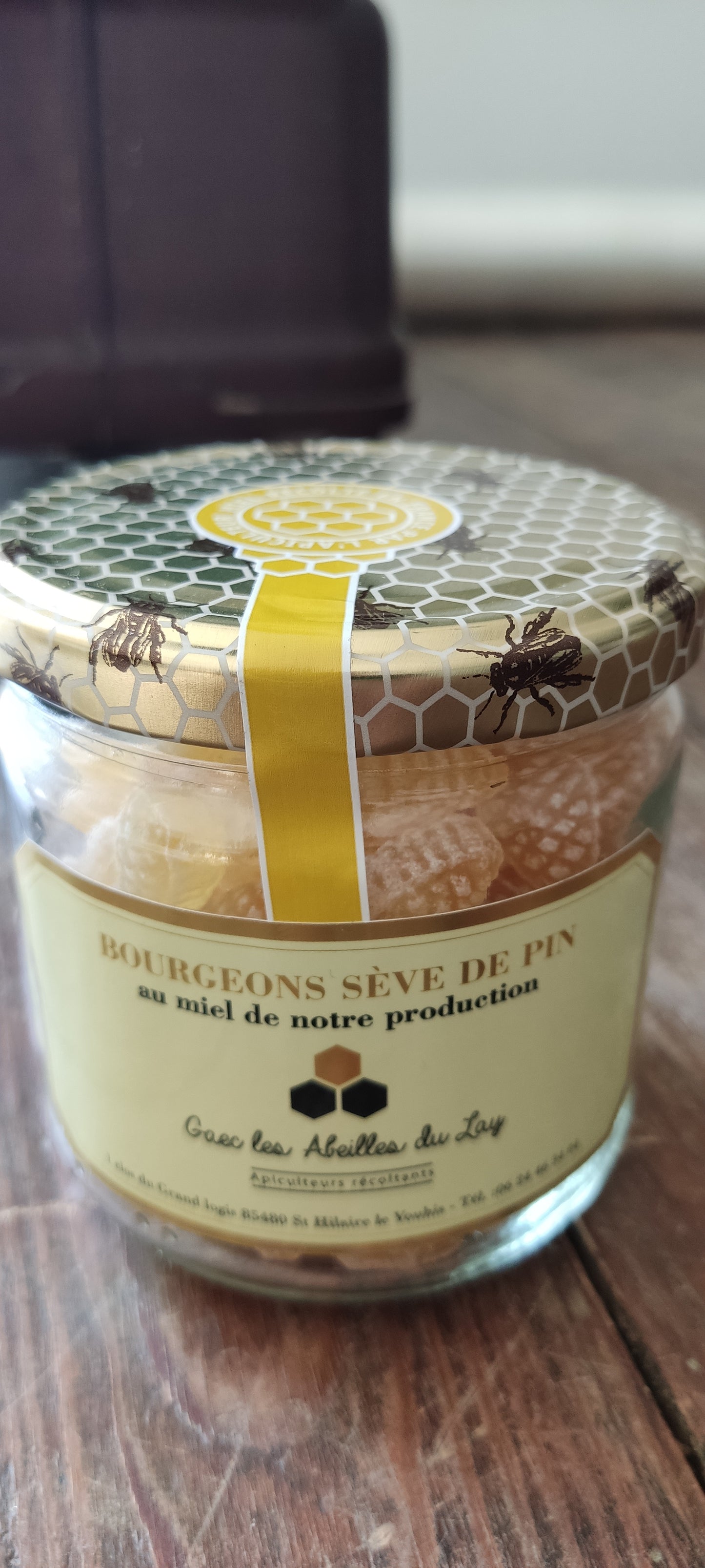 Bonbons aux bourgeons de sève de pin et miel des Abeilles du Lay - 250 g